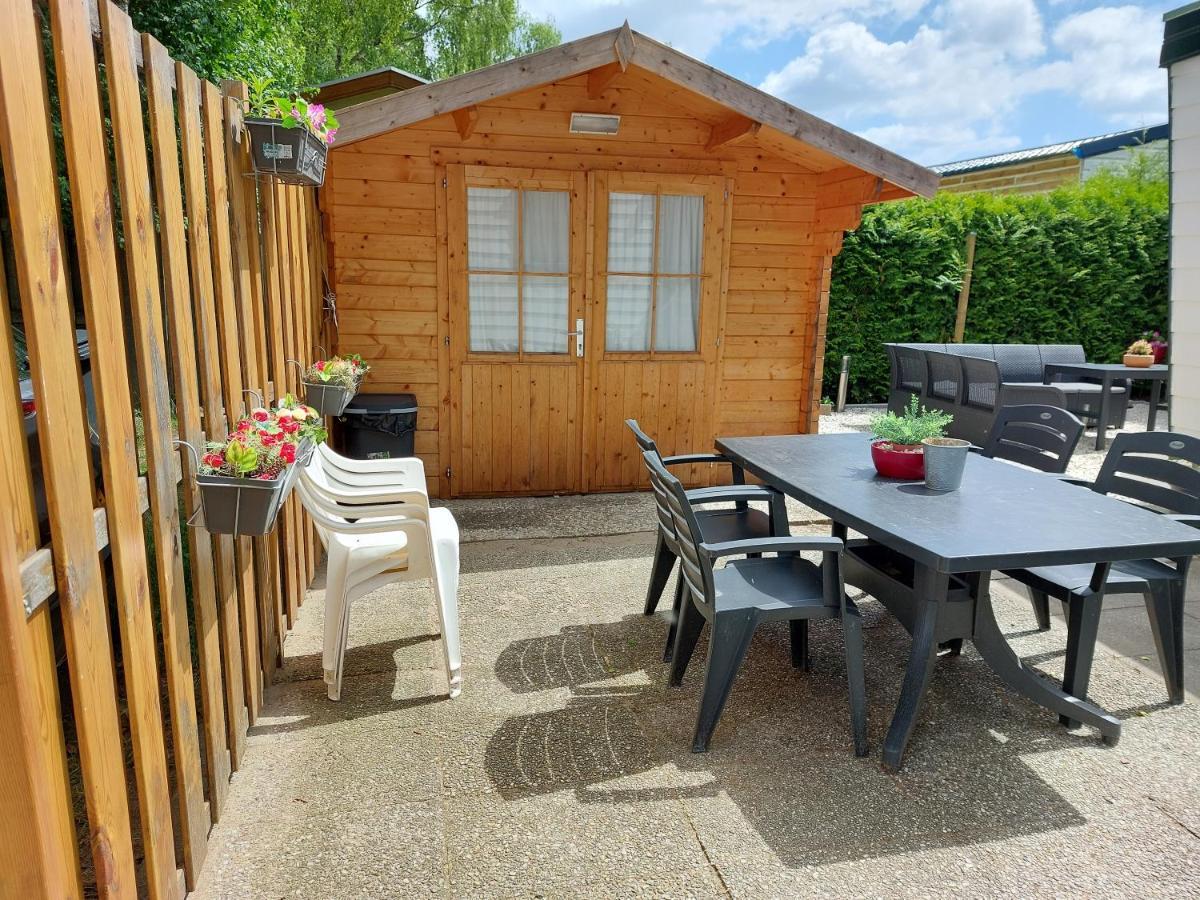 Comfortabel En Gezellig Familie Chalet Tot 6 Personen Op De Veluwe Bungalowpark De Kern Putten Bagian luar foto